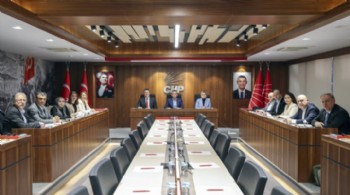 Gözaltı dalgası sonrası CHP MYK acil toplandı!