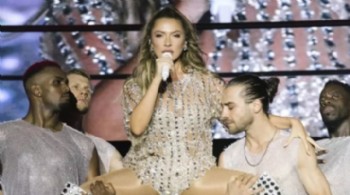 Hadise sessizliğini Seda Sayan'la fena bozdu