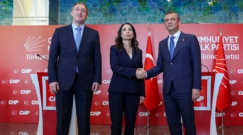 Hatimoğulları ve Bakırhan, Özgür Özel'i ziyaret edecek: Gündem Suriye