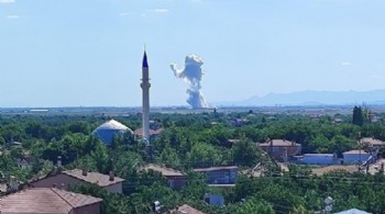 Havai fişek fabrikasında patlama: Ölü ve yaralılar var!