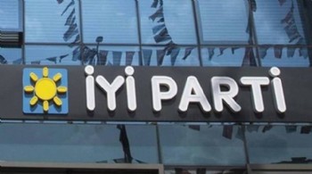 İYİ Parti'de toplu istifa! 6 başkan birden açıkladı