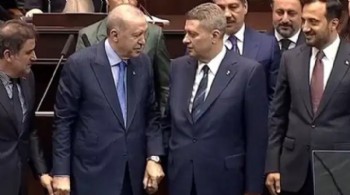 İYİ Parti'den istifa eden milletvekili, AK Parti'ye katıldı