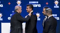 İki belediye başkanı daha AK Parti yolunda!