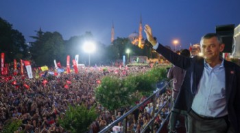 İmamoğlu'nun tutuklanmasının 100. gününde büyük miting