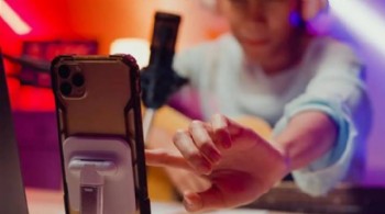 Influencer'lara sosyal medya eğitimi