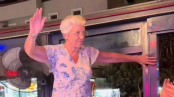 İngilizler böyle haberleştirdi: 'Aşk yaşamak için Marmaris'e geliyorlar'