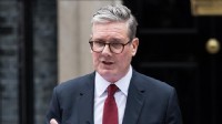 İngiltere Başbakanı Keir Starmer istifa etti