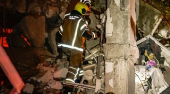 İran'dan İsrail'e sert misilleme... Enkaz altında kalanlar var!