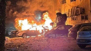 İran şafak vakti füze yağdırdı! Tel Aviv yanıyor