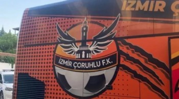 İzmir Çoruhlu FK golcü aldı