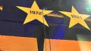 İzmir'de Galatasaray otobüsüne taşlı saldırı