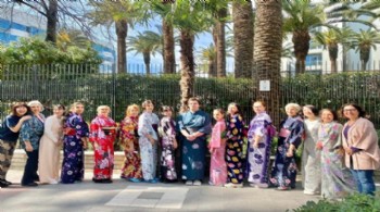 İzmir'de Japon Sakura Esintisi