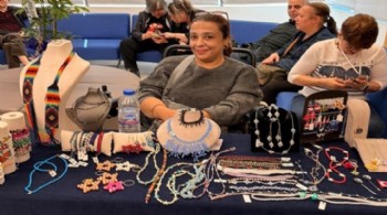 İzmir'de engelli bireylerin açtığı sergide azim ve sanat buluştu