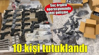 İzmir'de suç örgütleri operasyonunda yakalanan 10 şüpheli tutuklandı
