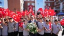 İzmir'de yeni eğitim-öğretim yılının ilk ders zili çaldı