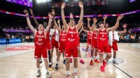 İzmir potada gençleriyle gururlu