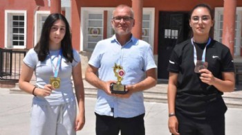 İzmirli şampiyon judocuların hedefi Avrupa'da madalya