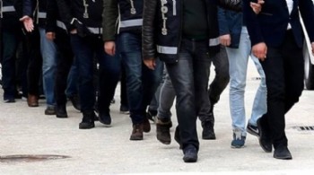 Jandarma, 10 yıl ve üzeri hapis cezası bulunan 167 firariyi yakaladı