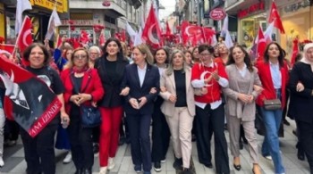 Kadınlar sokağa çıktı: Meclis’te Hizbullah istemiyoruz