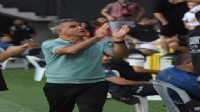 Karşıyaka'da Basatemür'den veda