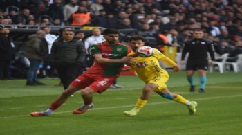 Karşıyaka'da Erhan tehlikesi