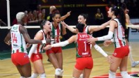 Karşıyaka voleybolda evinde terliyor
