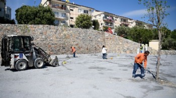 Kuşadası Belediyesi Türkmen Mahallesi'ne yeni park daha kazandırıyor