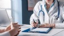 Meclis'ten geçti: Doktorlar en fazla iki kurumda çalışabilecek