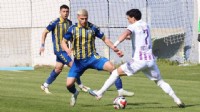 Menemen'den ayrılan Erkan'a üç talip