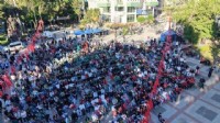 Meydanlarda toplu maç izlemeye yasak geldi!
