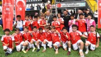 Minik futbolcular 19 Mayıs ruhunu sahaya taşıdı