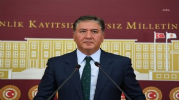 Murat Emir'den Yargıtay kararına tepki: 'Yeni parti' için Özgür Özel'i işaret etti