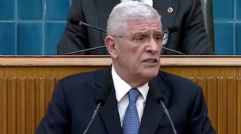 Müsavat Dervişoğlu'ndan sert 'statü' tepkisi: 'Allah sizi nasıl biliyorsa öyle yapsın'
