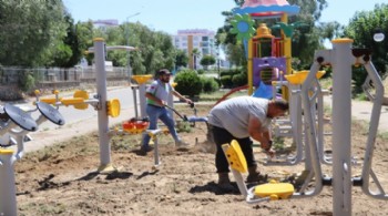 Nazilli’de çocuk oyun ve spor alanları bakıma alındı
