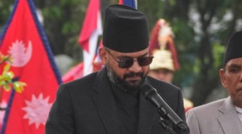 Nepal'de eski rapçi başbakan oldu