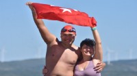 Otizmli yüzücü Tuna'nın yeni hedefi Kuzey Kanalı