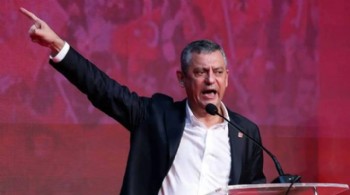 Özgür Özel Çankaya Belediyesi'ne yürüyecek