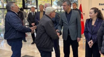 Özgür Özel, Manisa'da Durbay ailesinin taziye kabulüne katıldı