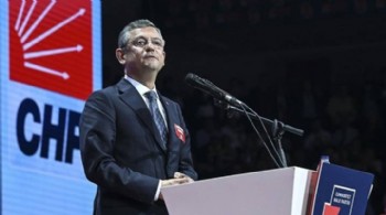 Özgür Özel'den Kurultay davasına ilişkin açıklama