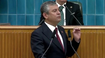 Özgür Özel'den NATO 'önlem'lerine büyük tepki: 'Ankara'da utanç verici şeyler oluyor'
