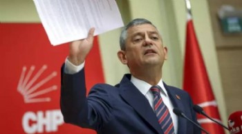 Özgür Özel'den sert çıkış: 9 dalga değil, 99 dalga yapsanız da başaramayacaksınız!