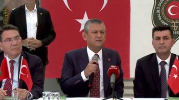 Özgür Özel, gazi ve şehit yakınlarını ziyaret etti: 'Komisyon herkese açık olmalı'