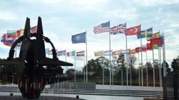 Sabaha karşı 'NATO' baskınları: 100'e yakın gözaltı
