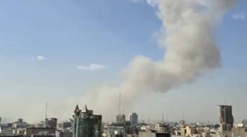 Savaş bölgeye yayılıyor! İran, ABD'nin bölgedeki üslerine saldırıyor!