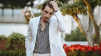 Boran Kuzum şöhreti bıraktı Los Angeles'a yerleştiği iddialarına yanıt verdi
