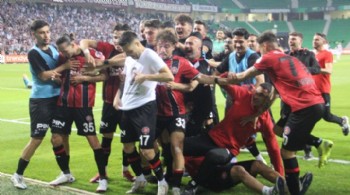 Süper Lig'e yükselen son takım Fatih Karagümrük