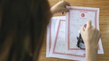 Avukatı olmayan dairesini satamayacak!