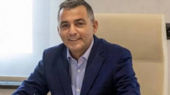Tutuklu başkanın emekli maaşı kesildi!
