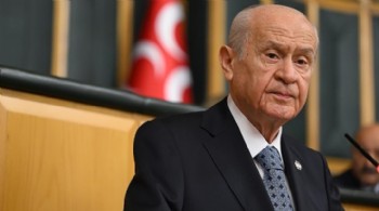 Üç ay aranın ardından Bahçeli Meclis'e geliyor