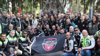 Üç vatan toprağı, Zübeyde Anne’nin huzurunda buluştu!